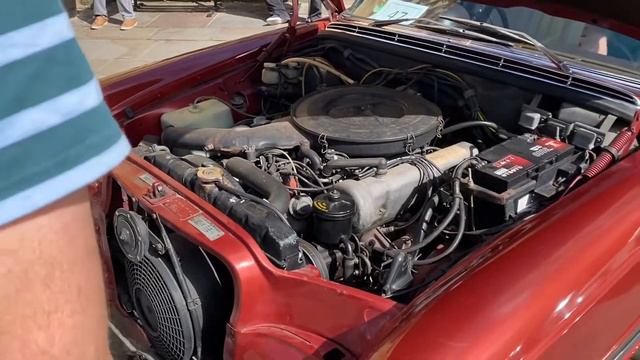 Mercedes 280 SE (Fast car of its day!) смотреть онлайн