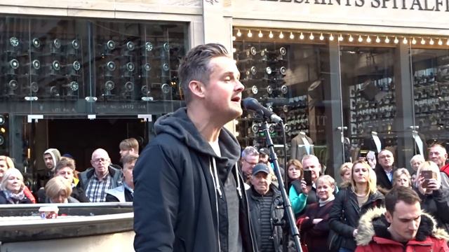 Keane - Somewhere Only We Know - Glasgow 2017 (Acoustic) 1080HD смотреть онлайн