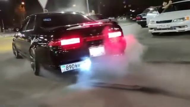Сбор автоклуба. Не просто авто, это - друг. А друзей предавать нельзя смотреть онлайн