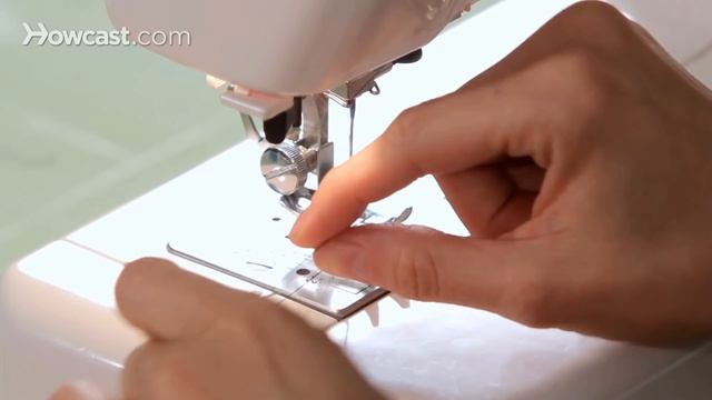 How to Make a Zigzag Stitch | Sewing Machine смотреть онлайн
