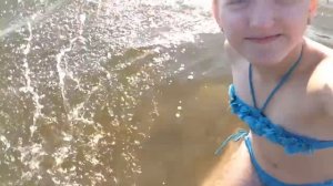 VLOG:Едем купаться 2. Чуть не утонула в болоте