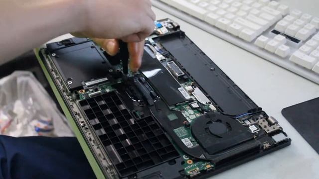 Lenovo ThinkPad T460 SSD Install & Service