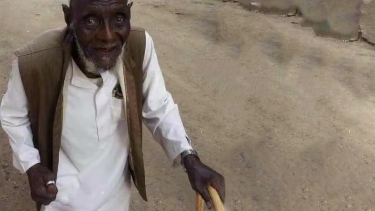 Удивительный человек и трогательная смерть смотреть онлайн