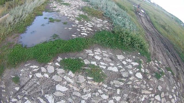 ИСКУПАЛ СЕРОГО В ЛУЖЕ!!! ))) смотреть онлайн