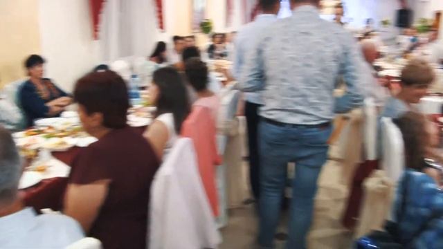 Маруся раз два три. Застільна пісна. Весілля смотреть онлайн