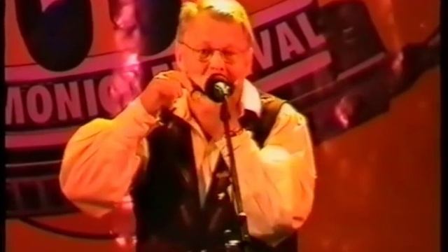 2 sided tremolo harmonica смотреть онлайн