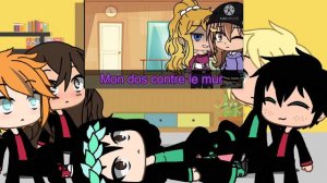 💫☆•Hogwarts students (main characters in harry potter) react to harry in the golden family•☆💫