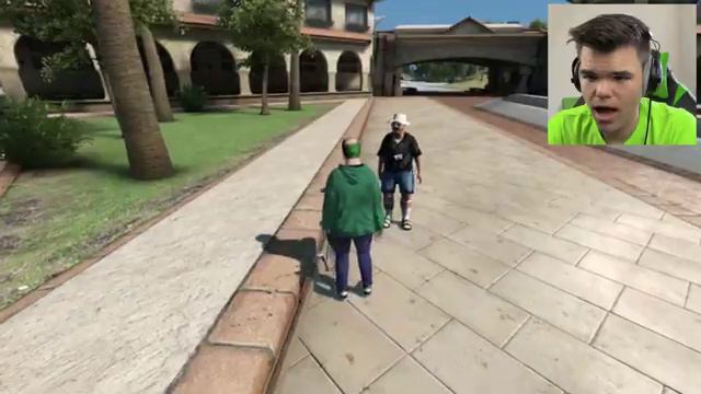 FUNNY SKATE 3 MOMENTS Compilation смотреть онлайн