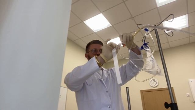 Как самому поставить клизму с фекальной трансплантацией