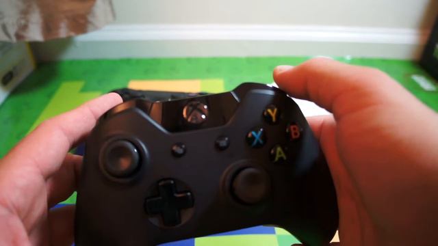 Hardware Review: Xbox One Controller vs. PS4 Controller vs. Wii U Pro Controller смотреть онлайн