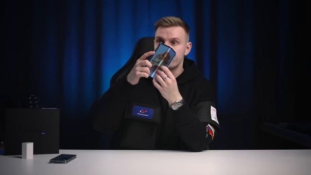 X Fold+ — лучший складной смартфон смотреть онлайн