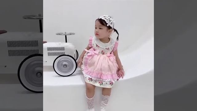 Новые детские эксклюзивные испанские платья с цветочным принтом для девочек винтажное платье дня смотреть онлайн
