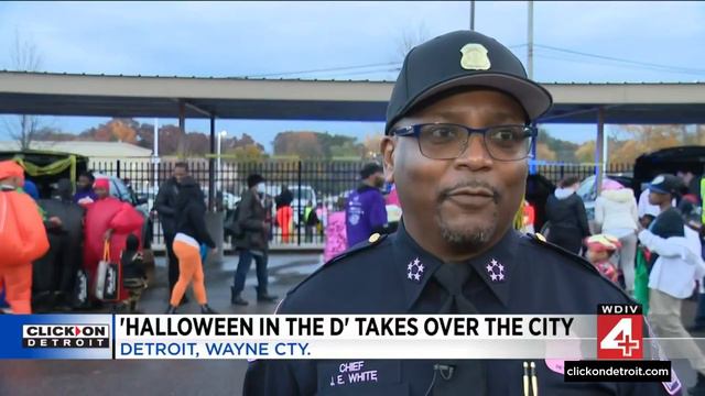 Halloween in the D returned with trunk-or-treat events at police, fire stations in Metro Detroit смотреть онлайн