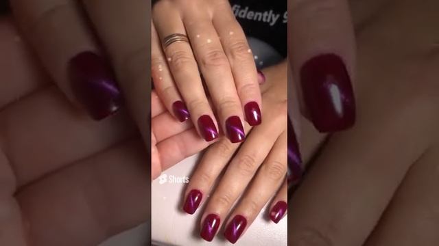 Маникюр кошачий глаз #shorts смотреть онлайн