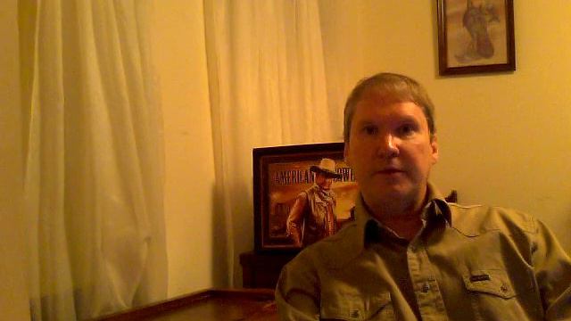 Staying At A Hostel In Hawaii смотреть онлайн