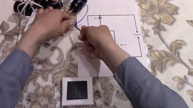 Как подключить датчик движения на потолке . смотреть онлайн