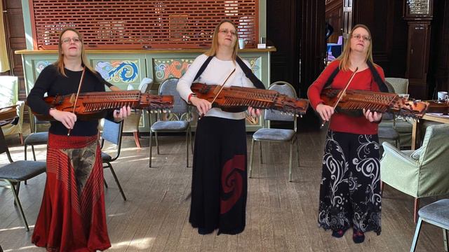 Let Us Love and Drink - A Catch on the nyckelharpa смотреть онлайн