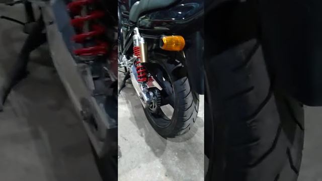 Honda SB 400 sf SUPER FOUR смотреть онлайн