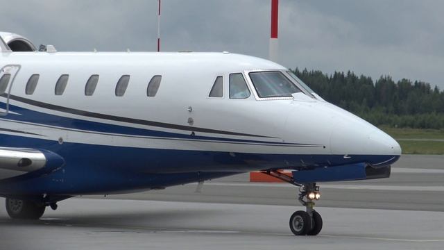 4K| Air X Charter Cessna 750 Citation X D-BUZZ Departs Tampere-Pirkkala смотреть онлайн