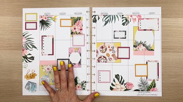 20 Custom Spreads?! Flipping Through all the Happy Planner Spreads I Made for my Patrons this Month смотреть онлайн