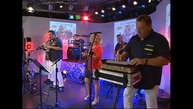 NOTTE ROMAGNOLA ORCHESTRA VANESSA SILVAGNI смотреть онлайн