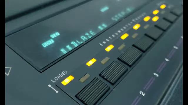 Ensoniq EPS Song Brass Blaze from 1994 #ensoniq #synth #beats смотреть онлайн