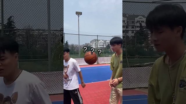 1米9小马的生活真的很闹挺！长卷发大长裙，这么淑女的小马你还爱吗！【小马只有一米九】 смотреть онлайн