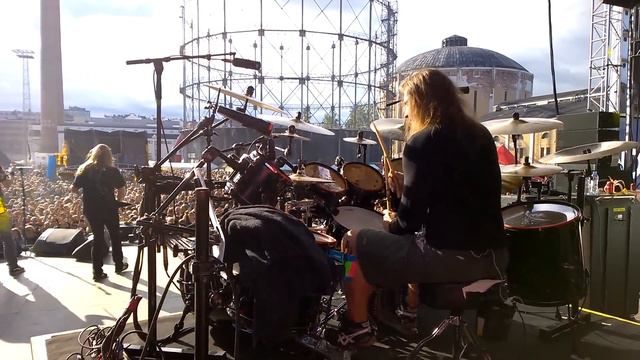 Pearl Artist Jaska Raatikainen Drum Cam - Hate Crew Deathroll @ Tuska, Helsinki Finland 27.6.2014 смотреть онлайн