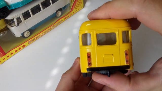 Автобус КаВЗ. 1:43. Ранний Компаньон. смотреть онлайн