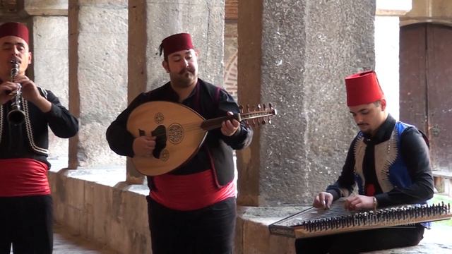 Jeni Jol oro - Calgii Merak / Јени Jол оро - Чалгии Мерак смотреть онлайн