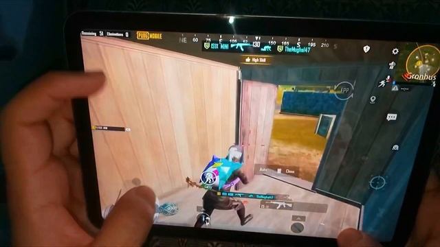 iPad Mini 6 (2023) PUBG HANDCAM ? 4 Fingers claw/ Gyro/ Pubg Test смотреть онлайн