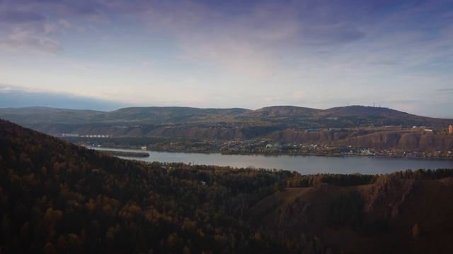 Красноярские столбы с высоты птичьего полета. Осень 2021 (Dji Mini 2 4K) смотреть онлайн