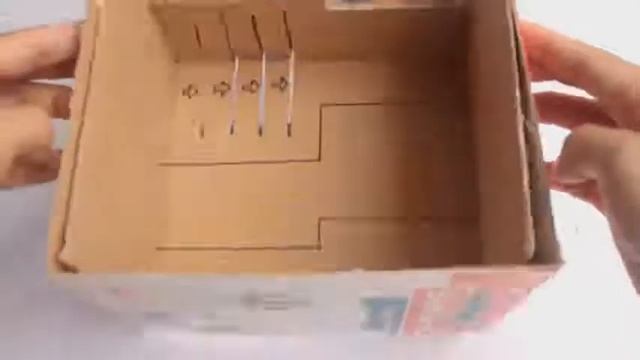 Делаем КОПИЛКУ БАНК из картона своими руками смотреть онлайн