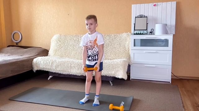 Тренировка для рук у детей смотреть онлайн