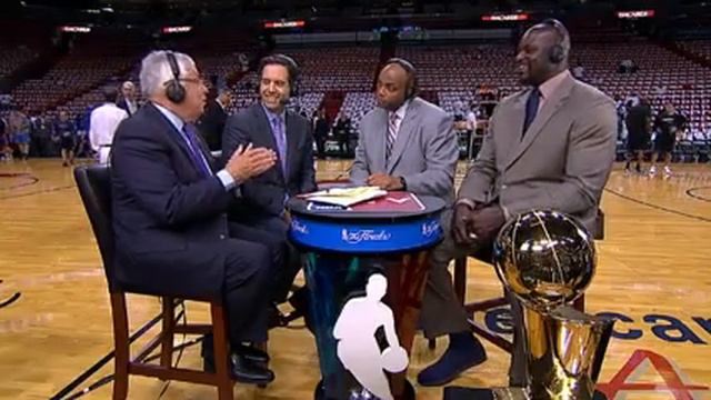 Charles Barkley Talking to David Stern about Draft Lottery смотреть онлайн