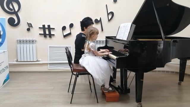 Кузнецова Бессарабова Осень пришла и Следствие ведут колобки смотреть онлайн