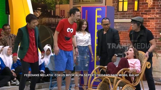 MENEGANGKAN! Mpok Alpa dan Azis Terjun Payung | OPERA VAN JAVA (29/11/18) Part 2 смотреть онлайн