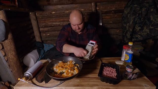 Собрали потолок в бане. | ЛЕСНОЙ ДОМ | ЗЕМЛЯНКА | ИЗБА| БАНЯ | FOREST HOUSE | DUGOUT | HUT смотреть онлайн