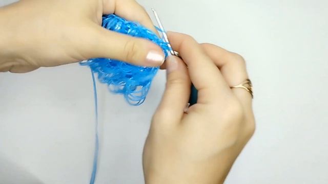 КАК СВЯЗАТЬ САМУЮ ПРОСТУЮ МОЧАЛКУ / Круглая мочалка крючком / Мочалка / МОЧАЛКА ДЛЯ НОВИЧКОВ смотреть онлайн