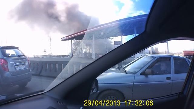 29.04.13 Горят военные склады. Пермь. смотреть онлайн