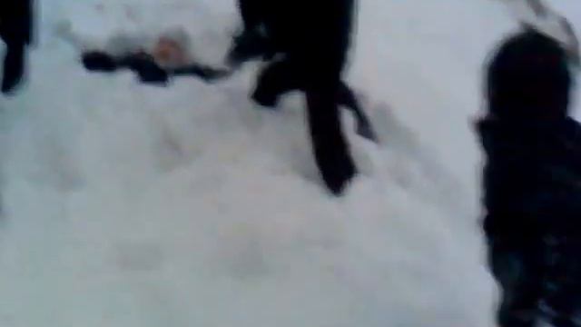 Был пацан и нет пацана(прыгнул с обрыва в снег) смотреть онлайн