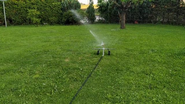 Pásový zavlažovač, my homemade irrigator смотреть онлайн