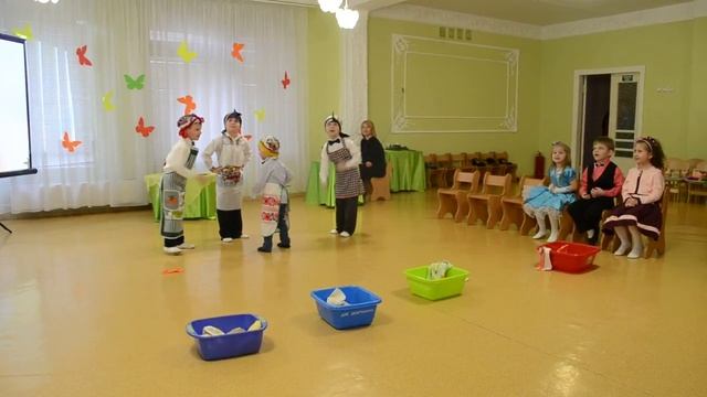 Веселый танец Большая стирка Утренник 8 Марта в детском саду смотреть онлайн