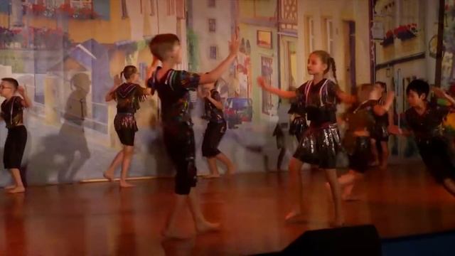 Танец Аборигенов - Ансамбль Кашалот смотреть онлайн