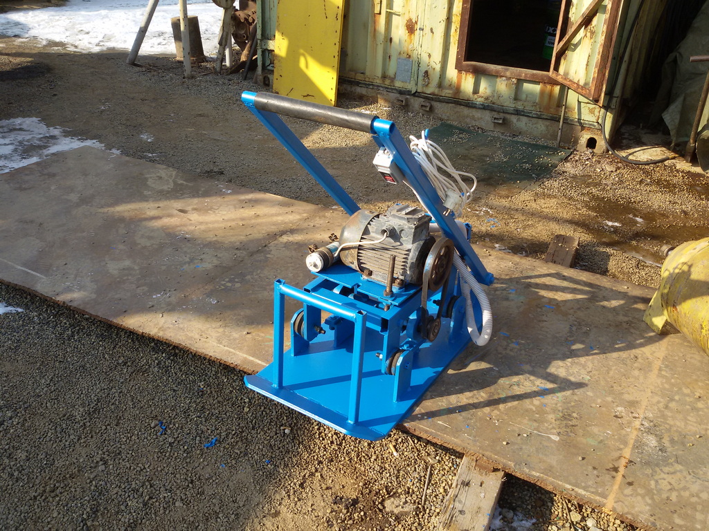 Вибратрамбовочная машина.Своими руками.. смотреть онлайн