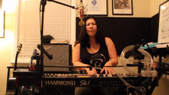 Emiko - Wish You Were Here featuring the Blue Microphone Spark SL and the Hammond Organ SK-1 смотреть онлайн