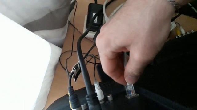 Подключаю смарт телевизор без Роутера на прямую, через разъем RJ45 интернет кабель. смотреть онлайн