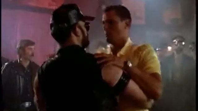 Бар Голубая устрица (Полицейская Академия 1)