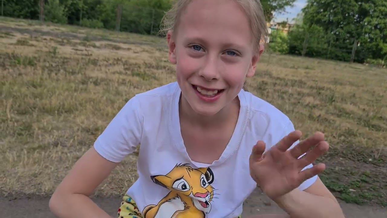 Прогулка в жаркий день смотреть онлайн