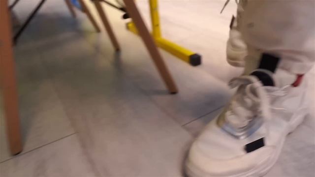 Семья Миллионеров Удочерила Вампира! Бедный Вампир Стал Богатым! смотреть онлайн